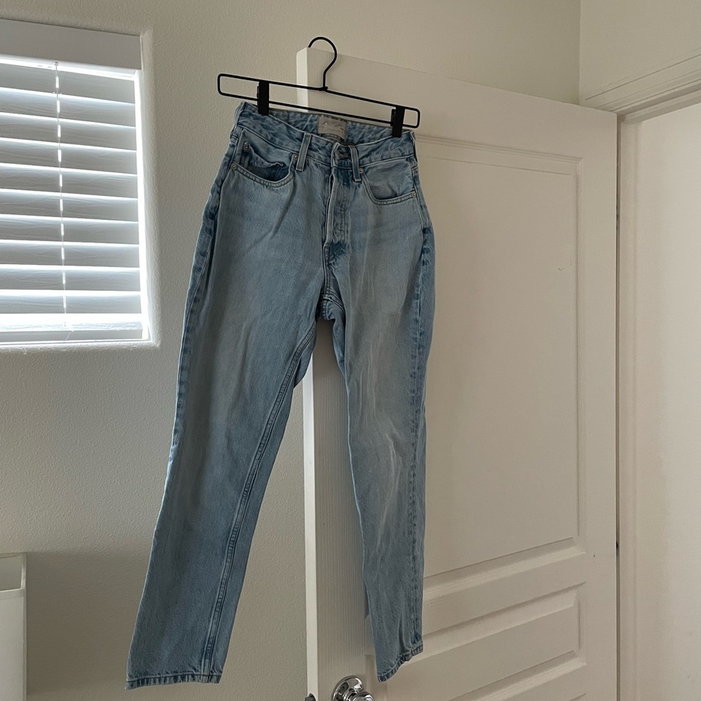 🌸 Spring Sale! 🌸 Everlane Curvy 90’s Cheeky Jean, Size 25